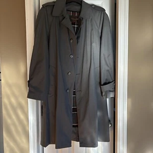 Vintage Botany 500 Water Repellant Grey Trench Coat Mens 42 Reg Lined - Picture 1 of 10