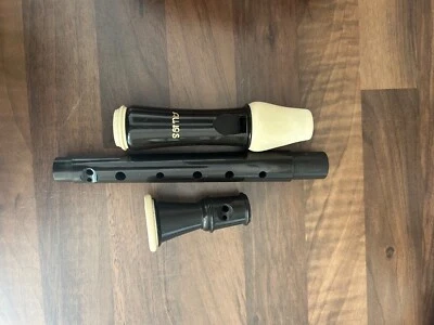 Aulos 205A Descant Recorder (1702O) - Image 1 of 3
