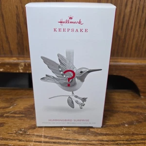 Hallmark Keepsake HUMMINGBIRD SURPRISE Ornament 2018 OPENED - Picture 1 of 4