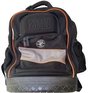 Klein Tools Heavy Duty Backpack VN 55647 Many Pockets Rubber Bottom Very Clean - Picture 1 of 23