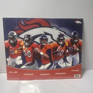 NFL Denver Broncos Football 3D Player Poster 16x20" in gutem Zustand, 2018 - Bild 1 von 12