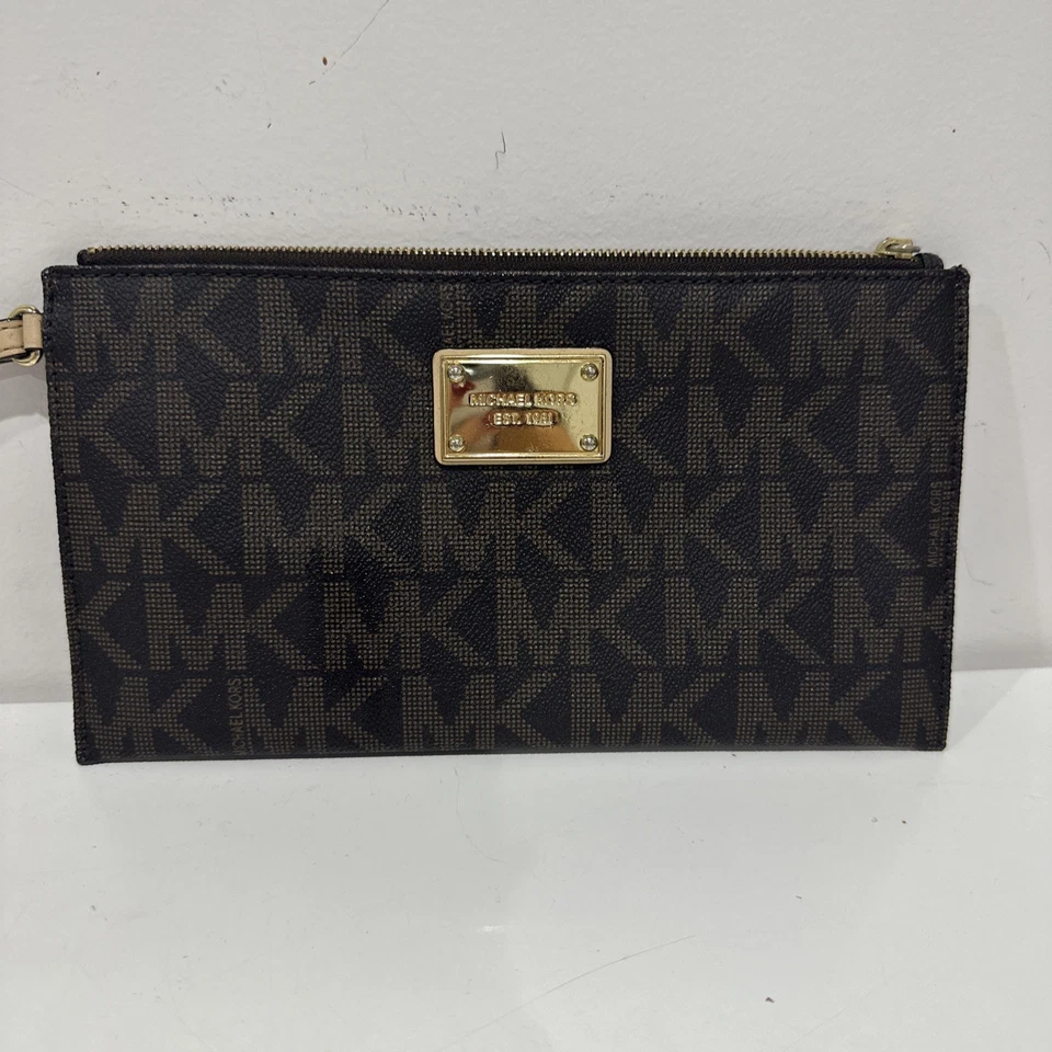 Michael Kors Pouch Leather Wallet Bag Travel Smartphone Wristlet Authentic - image 1 of 4