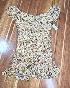 Abito floreale nuovo etichetta ASTR taglia grande giallo rosa volant chiffon blush primavera - Foto 1 di 9