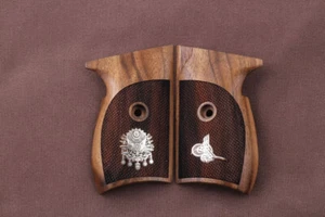 KSD Brand Sig Sauer P230 - P232 Compatible Walnut Grips Diamond - Picture 1 of 1