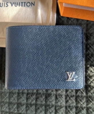 Louis Vuitton Men's Multiple Wallet | Tioga Leather | Blue /w Metal LV Initials - Image 1 of 3