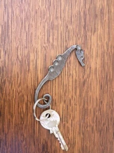 Blacksmith made seahorse style keyring - Picture 1 of 4