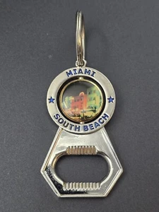 Miami South Beach Spinner Keychain Bottle Opener - Swivel Key Ring Gift Travel - Imagen 1 de 3