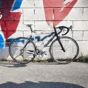 Colnago Road Bike Active B Stay Carbon Forks Ultegra Groupset Great Road Bike - Picture 1 of 14