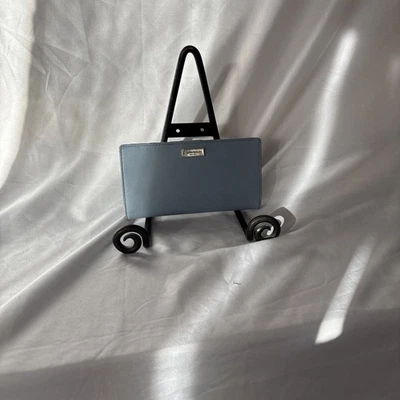Cartera Kate Spade cuero azul pálido herrajes plateados Foto 1 de 4