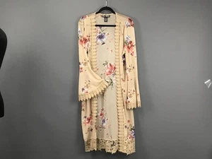 Polly & Esther Kimono Damen groß Blumen Spitze Staubtuch Boho leicht Lagenlook - Bild 1 von 12