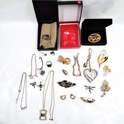 SIN TARIFA Dior Metal Broche Collar 20 Piezas Set 585428 Foto 1 de 4