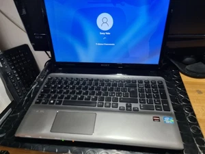 Sony Vaio Sve151e11m Ssd 240 Cpu i5 Ram 8 Giga Windows 11 Pro - Foto 1 di 12