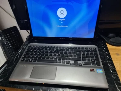 Sony Vaio Sve151e11m Ssd 240 Cpu i5 Ram 8 Giga Windows 11 Pro - Immagine 1 di 4