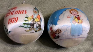 Vintage (2 Stück) 1979 & 1980 Hummel Goebel Weihnachtsschmuck Hummelwerk RAR - Bild 1 von 9