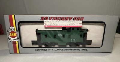 AHM HO Scale NYC 312 Green Caboose - Boxed  - Image 1 of 3