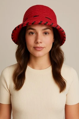 BETMAR Nueva York De Colección Para Mujer Sombrero Cubo Rojo Mezcla de Lana Tejido Elegante Diseñador EE. UU. Foto 1 de 4