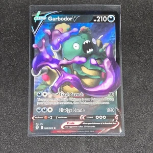 Pokémon Garbodor V 100/203 EVS Evolving Skies NM - Picture 1 of 3