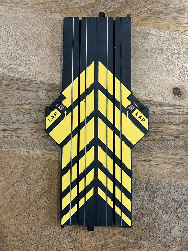 Life Like Race Day Thunder Slot Track Lap Counter Track Foto 1 de 1