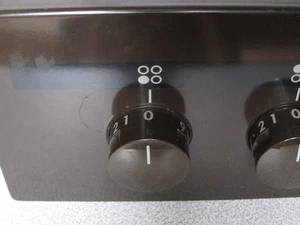 AEG Herd Backofen - Knopf Knebel versenkbar f. 1. oder 2. Kochfeld (Farbe braun) - Bild 1 von 2