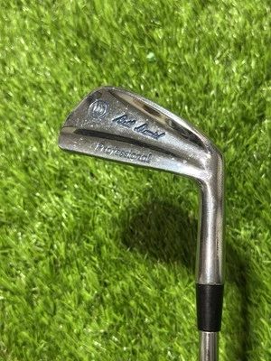 Wilson Beth Daniel Personal 4 Iron Right Handed 38” Steel Golf Club - Image 1 of 4