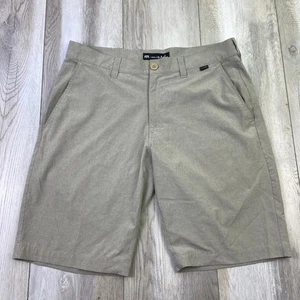 Travis Mathew Shorts Mens 32 Gray Beige Flat Front Stretch Golf Golfing Men * - Picture 1 of 8