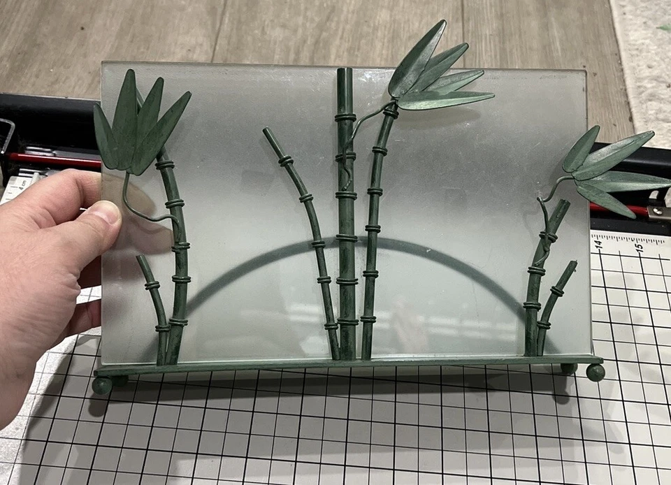 "Marco de fotos independiente de metal y bambú de 10"" x 6""" Foto 1 de 4