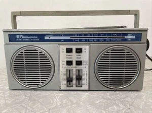 Sears SR2400 Series Stereo Receiver Boombox AM/FM Radio 667-24090250 TESTED - Picture 1 of 8