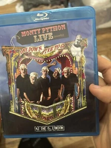 Monty Python Live (Mostly) One Down Five to Go Blu-ray 2014 O2 London - Imagen 1 de 6