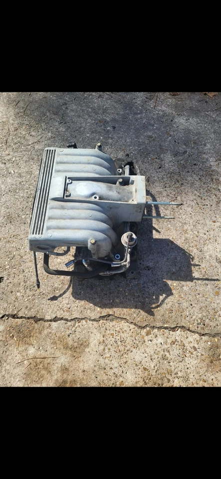 Entrada GT 40 Ford 302 Explorer  Foto 1 de 1