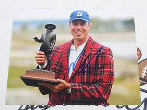 Matt Kuchar signed 8x10 photo Hologram COA PGA trophy - Picture 1 of 2