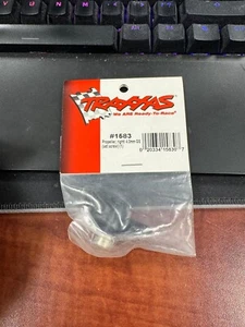 TRAXXAS 1583 PROPELLER, RIGHT/ 4.0mm GS (SET SCREW) - Picture 1 of 1