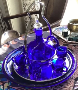 RareVTG Cobalt Blue Glass Decanter w/Stopper, Serving Tray, & 4 Cordials Glasses - Picture 1 of 13