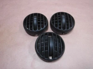 Jeep Liberty KJ 02-07 Heater AC Dash Vent Set Factory OEM Black Free Ship - Picture 1 of 2