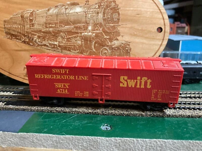 HO SCALE VARNEY SWIFT BOXCAR — 第 1/2 张图片