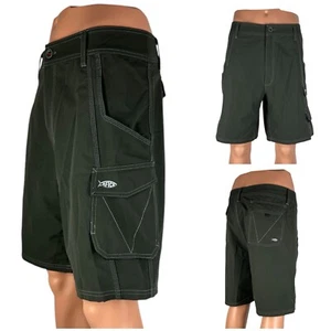 Aftco Mens 40 Fishing Shorts Green Cargo Outdoors Hybrid Nylon Stretch EUC - Picture 1 of 9
