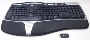 Microsoft Natural Ergonomic Keyboard 7000 w/USB receiver - Picture 1 of 19