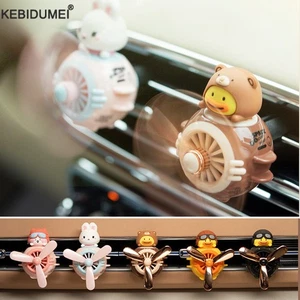 Car Aromatherapy Air Freshener Bear Pilot Perfume Diffuser Rotating Propeller - Picture 1 of 22