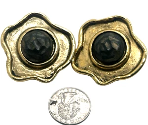 Vintage französische 80er Jahre Ohrclips, Isabel Canovas Attr., geschnitztes Harz - Bild 1 von 4