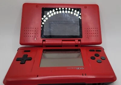 Nintendo DS Handheld System - rare red d3 cracked Hinge Tested - Image 1 of 3