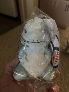 Peluche lindo sentado original de Pokemon Center - Nidorina 5 pulgadas y media - Imagen 1 de 2