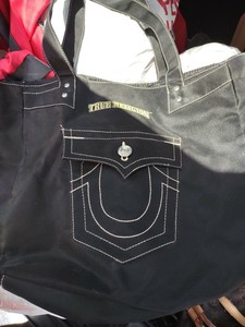 Las mejores ofertas en Bolsos y carteras True Religion medio para Mujeres |  eBay
