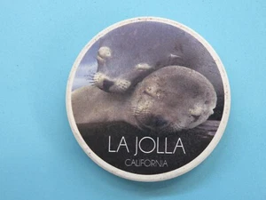 Ceramic Refrigerator MAGNET ~ LA JOLLA, California ~ Seals Snuggling Together - Picture 1 of 2