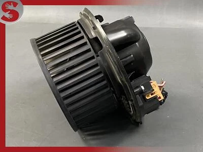 Volkswagen Passat 2013-2021 calefacción aire acondicionado soplador motor conjunto OEM 561820015E Foto 1 de 4