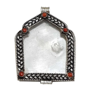 Medallón con bisagras Nepal colgante de oración budista caja Ghau tibetana de plata de ley 925 - Imagen 1 de 3
