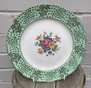 Colclough China Floral, Mint Green & Gilt Border Display Dessert Plate 21cm - Picture 1 of 2