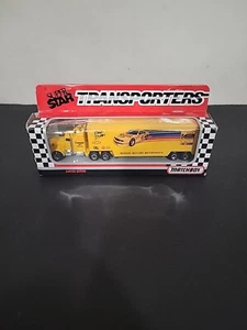 1:87 (MATCHBOX) NASCAR #4 "KODAK FILM®" RACING SUPER STAR TRANSPORTERS™ TRUCK - Picture 1 of 7