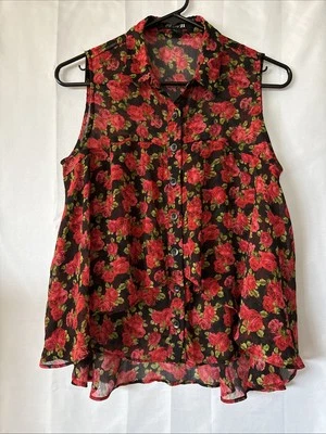 Camiseta sin mangas Forever 21 capas roja/negra rosa tema sin mangas talla pequeña pequeña Foto 1 de 4