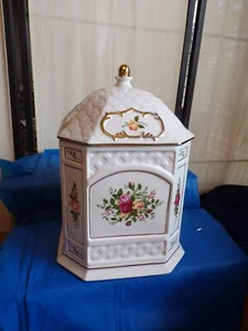 Royal Albert OCR @2005 Gazebo Biscuit Barrel Cookie Jar #28831-428 Signed/Number - Picture 1 of 10