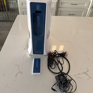 Frontgate Wireless Speaker With Remote Only what’s In Pictures - Picture 1 of 8