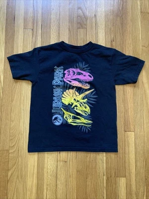 Jurassic Park T-shirt Kids 5T Jumping Beans - Image 1 of 4